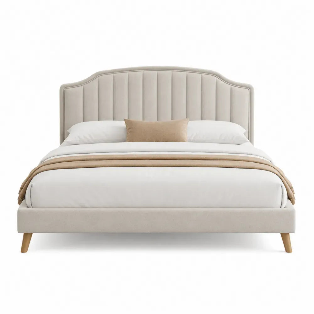 Cama tapizada estructura de madera con cabecero acolchado curvo base de somier de láminas madera color beige patas madera clara 160 cm x 200 cm